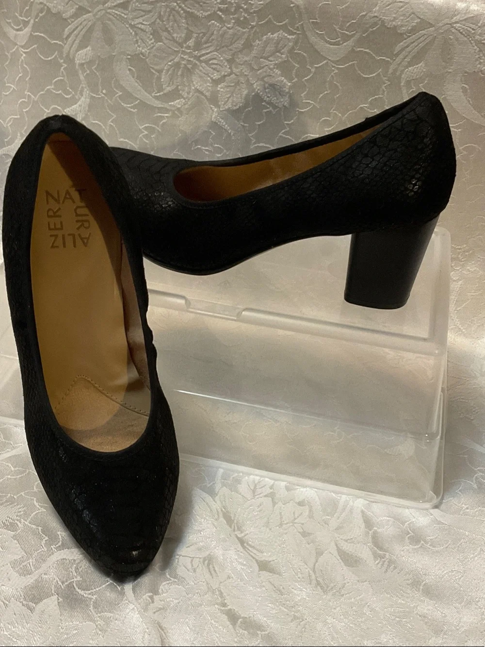 Naturalizer Black Textured Block Heel Pump